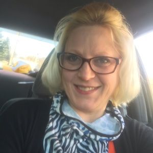 Meet your Posher, Deanna